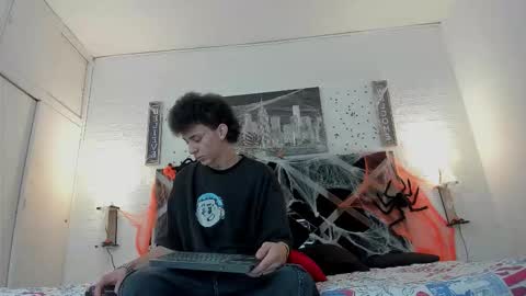 Mariano online show from 10/29/25, 05:31