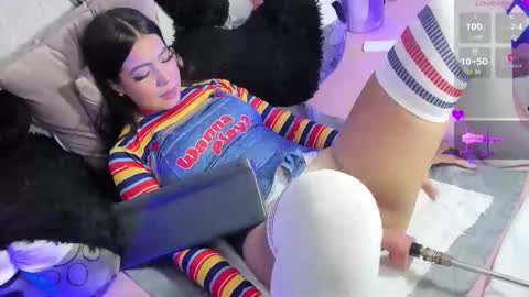 Steph - Online Again   - 1 DECEMBER online show from 10/12/25, 04:11