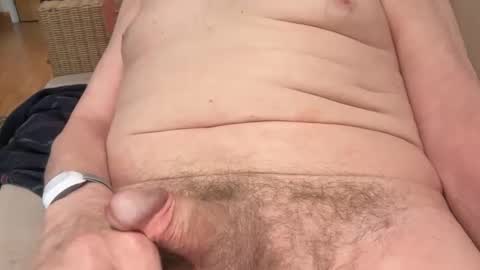 Snapshot of ian53a chatting on 02/03/25, 11:09 ian53a - mature UK man for same online show from 02/03/25, 11:09