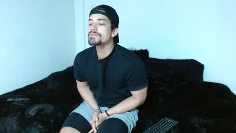 Ian Davis online show from 11/04/25, 03:49