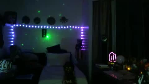 PMS online show from 09/17/25, 11:34