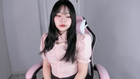 Snapshot of ichigo_o chatting on 01/18/25, 05:20 Hitomi online show from 01/18/25, 05:20