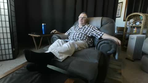 Christopher online show from 10/07/25, 05:32