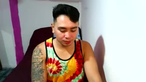 Snapshot of iconic_vince chatting on 09/11/25, 02:06 iconic_vince online show from 09/11/25, 02:06