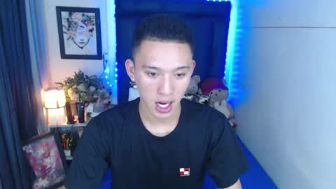 Snapshot of iconicmateo chatting on 12/29/24, 06:56 Mateo online show from 12/29/24, 06:56