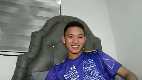 Snapshot of iconicmateo chatting on 01/03/25, 05:50 Mateo online show from 01/03/25, 05:50