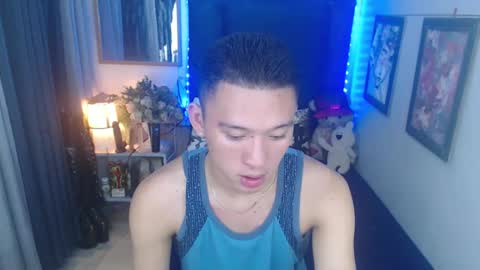 Snapshot of iconicmateo chatting on 01/24/25, 08:02 Mateo online show from 01/24/25, 08:02