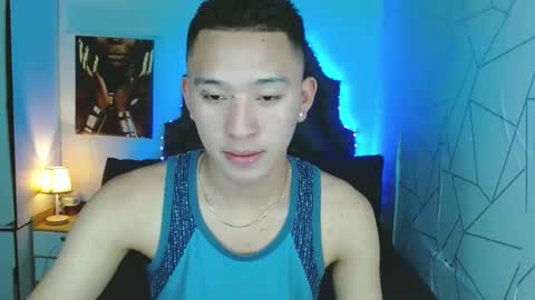 Snapshot of iconicmateo chatting on 02/25/25, 05:41 Mateo online show from 02/25/25, 05:41