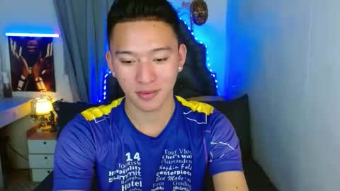 Mateo online show from 11/16/25, 08:42