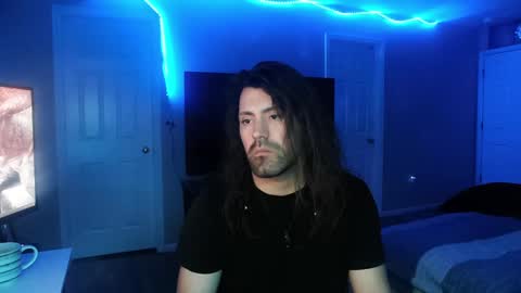 Snapshot of icy_ivy chatting on 01/08/25, 08:49 Ivan online show from 01/08/25, 08:49