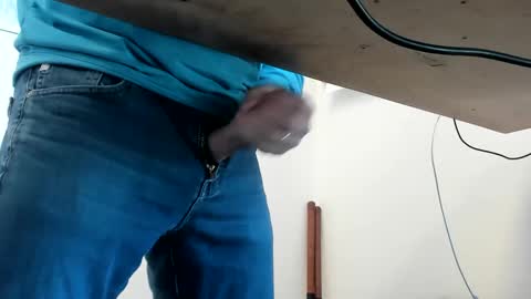 Snapshot of idfunguy2023 chatting on 01/17/25, 08:55 idfunguy2023 online show from 01/17/25, 08:55