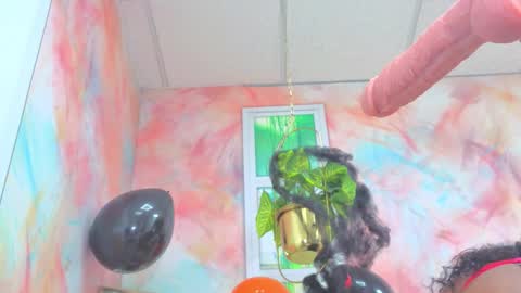 Snapshot of idiris_big chatting on 10/20/25, 01:55 Idiris online show from 10/20/25, 01:55