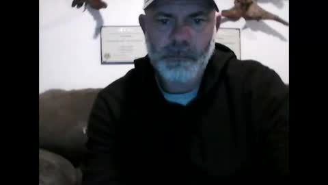 idkwhyidothis348732 online show from 01/07/25, 01:46