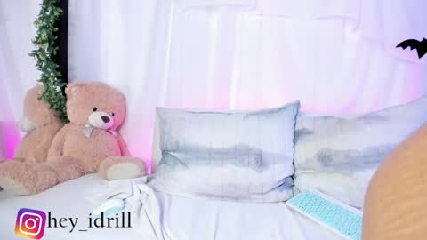 idrill online show from 10/13/25, 09:15