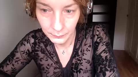 Ifk Donkeys online show from 10/27/25, 06:17