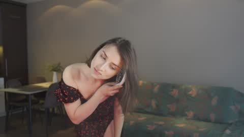 Snapshot of ifyouleave chatting on 02/02/25, 12:02 Belle online show from 02/02/25, 12:02