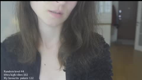 Snapshot of ifyouleave chatting on 09/22/25, 11:01 Belle online show from 09/22/25, 11:01