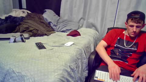 Amiri Roue online show from 01/31/25, 03:41