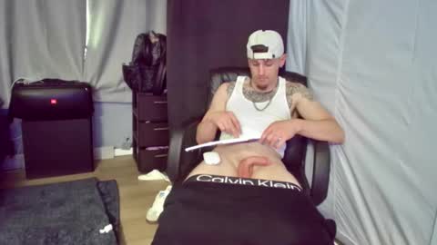 Amiri Roue online show from 02/13/25, 01:05