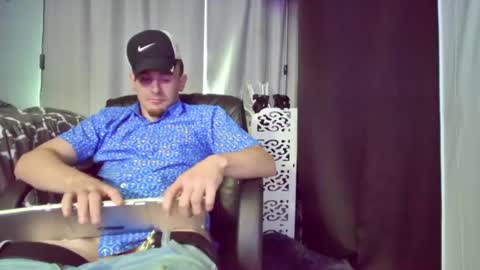 Amiri Roue online show from 02/16/25, 01:05