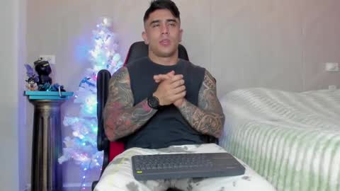 Snapshot of igor_scott chatting on 12/31/24, 02:19 Igor scott online show from 12/31/24, 02:19