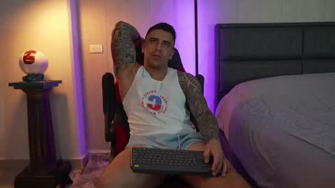 Snapshot of igor_scott chatting on 10/01/25, 04:29 Igor scott online show from 10/01/25, 04:29