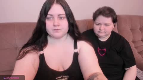 Snapshot of ihaveasecret_ chatting on 01/17/25, 01:46 Alice online show from 01/17/25, 01:46