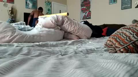 ihxibwrkeemj online show from 11/27/25, 09:17