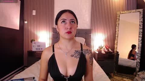 Isa online show from 12/02/24, 01:24