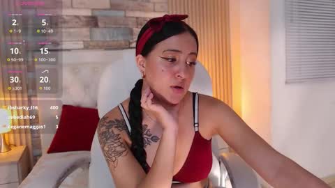 Isa online show from 11/04/25, 11:04