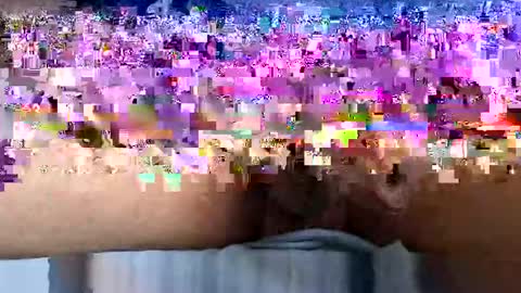 Snapshot of ikbenzo chatting on 02/15/25, 01:05 ikbenzo online show from 02/15/25, 01:05