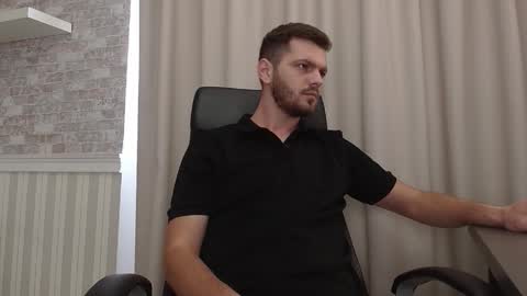 IkerGale online show from 10/21/25, 09:43