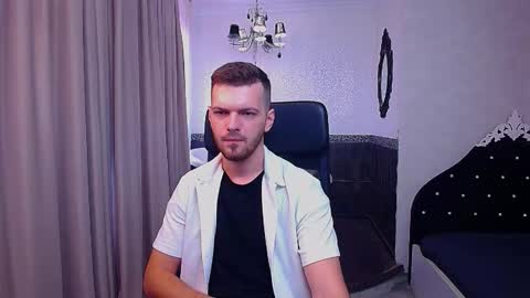 IkerGale online show from 10/24/25, 10:44