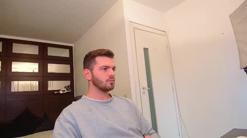 IkerGale online show from 11/10/25, 11:20