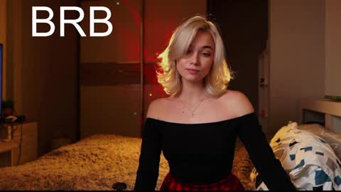 ileanacampbel online show from 01/20/25, 05:04