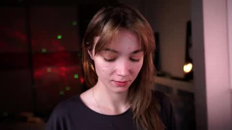 ileanacampbel online show from 10/13/25, 04:23