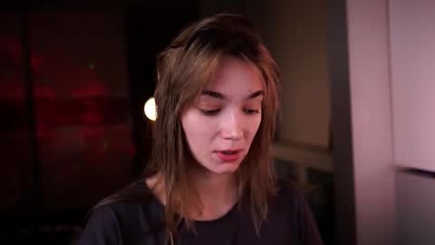 ileanacampbel online show from 10/16/25, 04:46