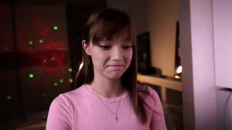 ileanacampbel online show from 10/29/25, 04:48