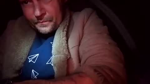 ilikeyou369 online show from 11/19/25, 04:23