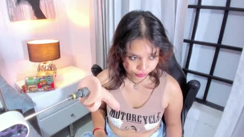Snapshot of iliy_ chatting on 12/07/24, 07:38 ILY online show from 12/07/24, 07:38
