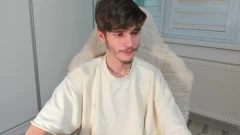 Snapshot of illusions888 chatting on 02/25/25, 03:38 D-Illusion online show from 02/25/25, 03:38