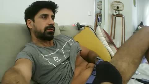 ilmangj90 online show from 09/21/25, 08:05