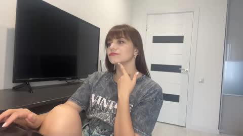 Alisa online show from 09/30/25, 07:46