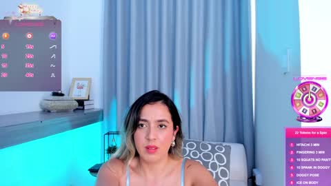 Snapshot of im_antonia chatting on 12/11/24, 08:39 LUCY online show from 12/11/24, 08:39