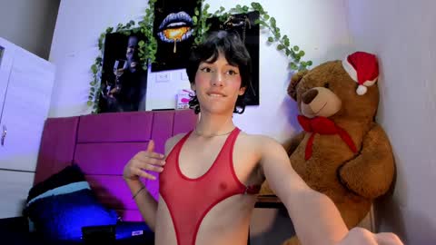 Snapshot of im_crisvega88 chatting on 01/03/25, 11:46 criss online show from 01/03/25, 11:46