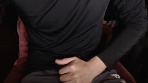 Snapshot of im_dave21 chatting on 12/26/24, 12:16 im_dave21 online show from 12/26/24, 12:16