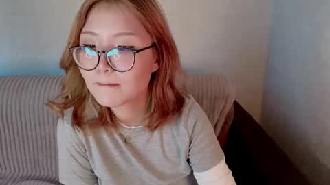 Snapshot of im_erica chatting on 10/23/25, 03:06 im_erica online show from 10/23/25, 03:06