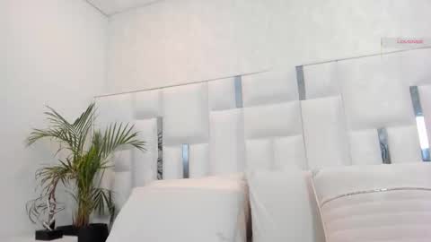 Nika online show from 11/07/25, 04:07