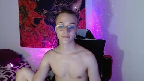 Oliver P online show from 10/05/25, 11:02