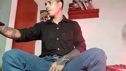 Snapshot of im_taylor24 chatting on 11/14/25, 06:50 im_taylor24 online show from 11/14/25, 06:50